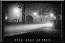 Load image into Gallery viewer, Foggy Night in Paris | Brassai Lighted Picture
